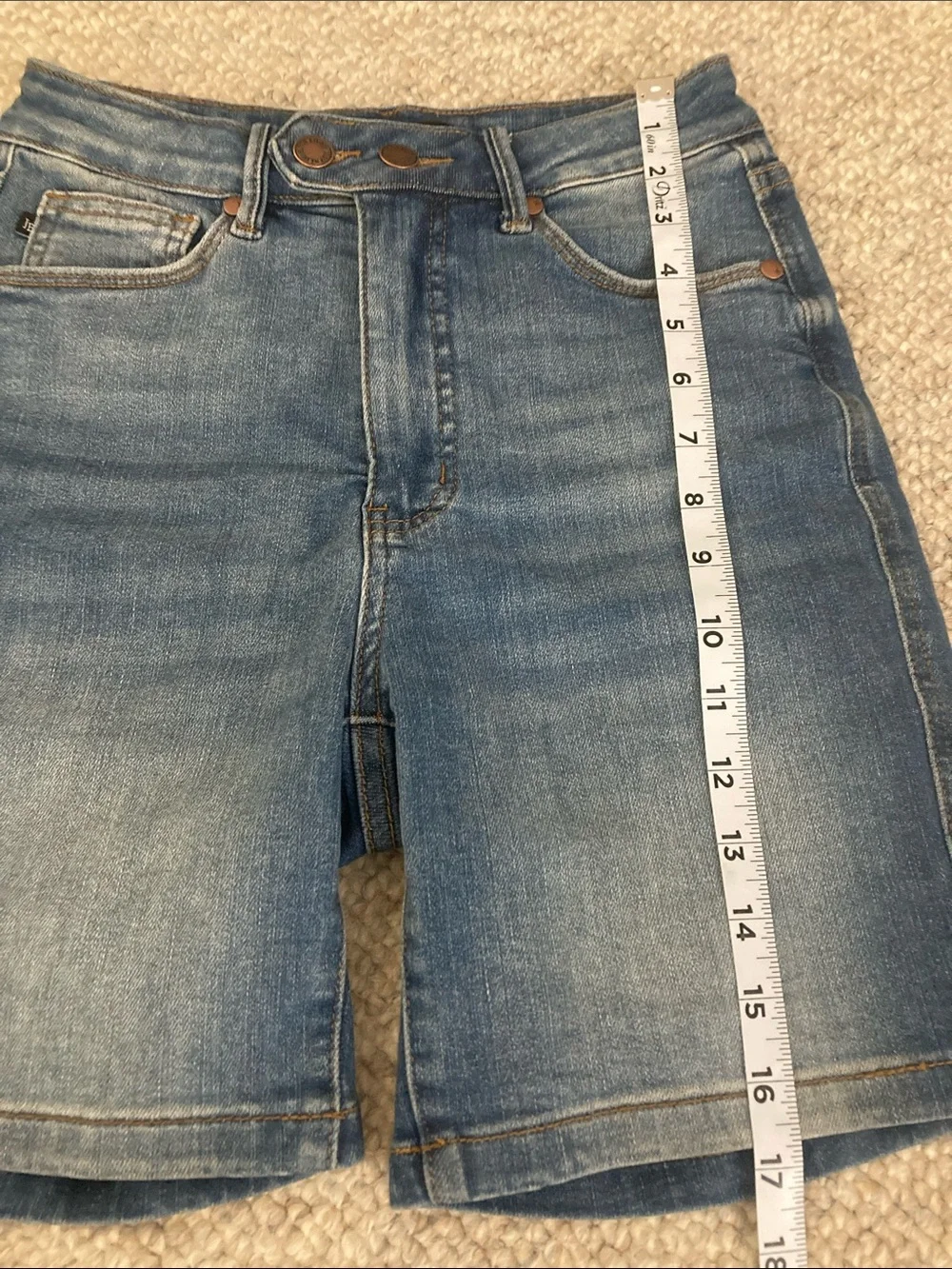 Judy Blue Denim Shorts - size small